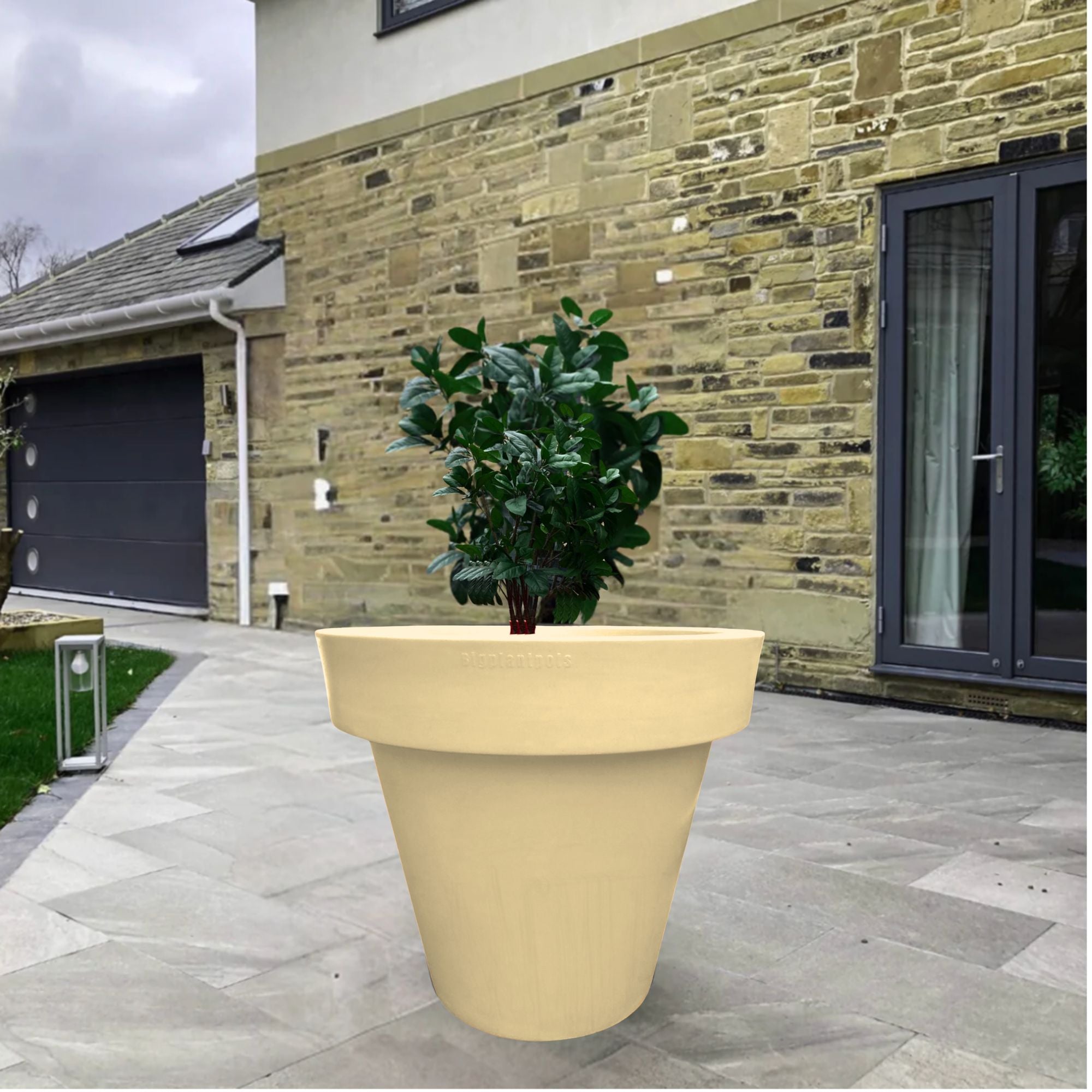 Stackable Concrete Planters The Biggie' Plant Pot – Bigplantpots